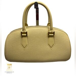 Louis Vuitton Epi jasmine
